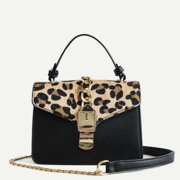 Handbags - Host Pick! Black & Cheetah Print Mini Bag